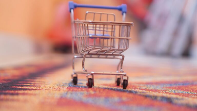 Miniature shopping cart